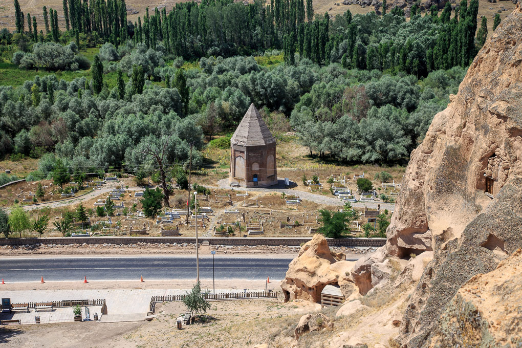 Selime Sultan Türbesi
